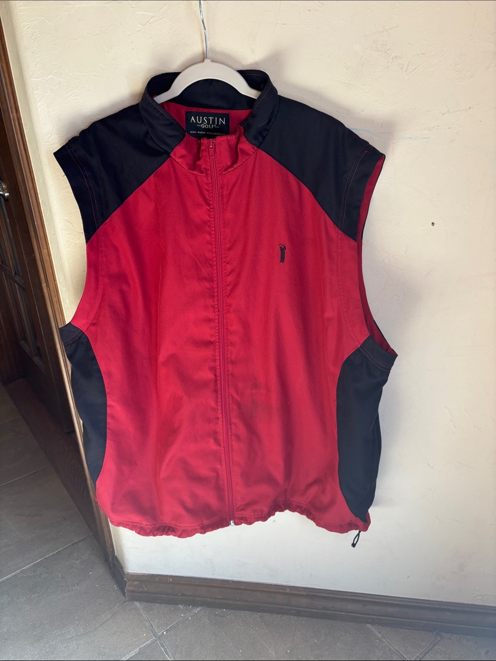 Austin golf performance vest! XXL